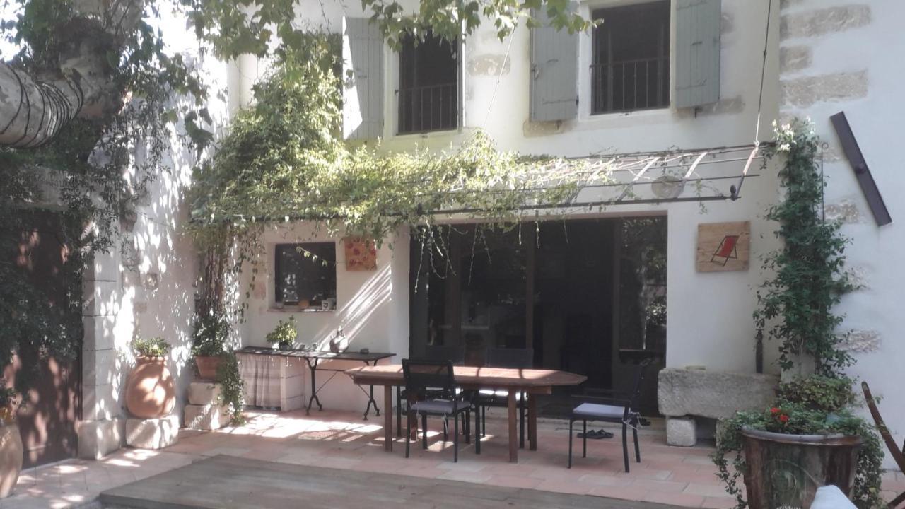 Mas" La Maison De Mon Pere " Proche Avignon A Pujaut Luaran gambar
